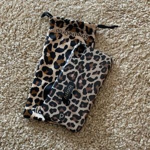 NWOT Leopard Loopy Case iPhone XR